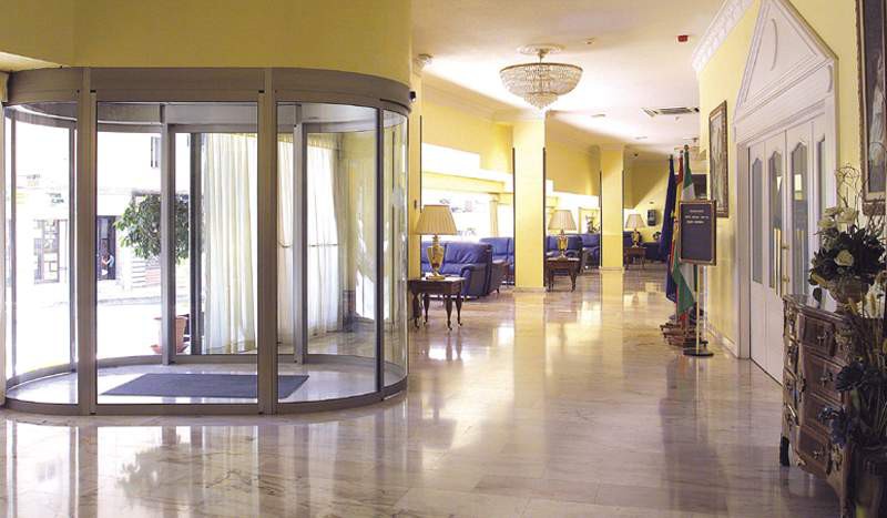 salles hotel malaga centro