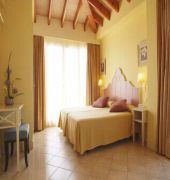 grupotel macarella suites & spa hotel