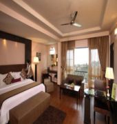 COUNTRY INN  AND  SUITES BY CARLSON MUSSOORIE